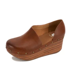Bidelia Wedge Clog