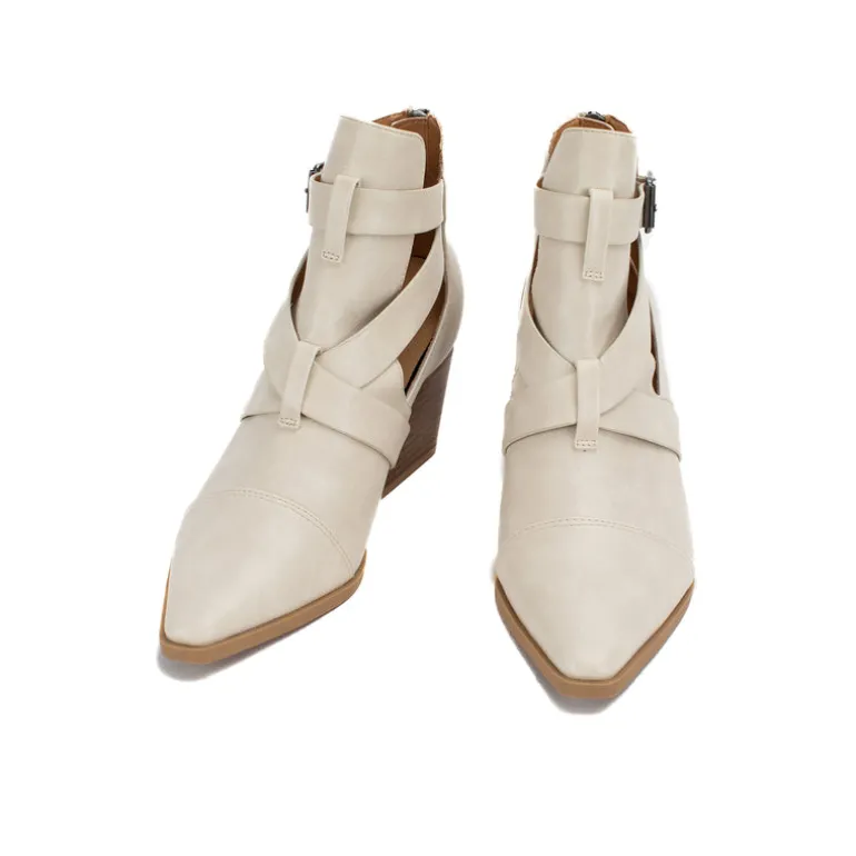 Canoly Cut-out Bootie