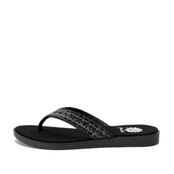 Dashna Sandal