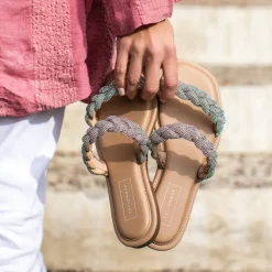 Davie Flat Sandal