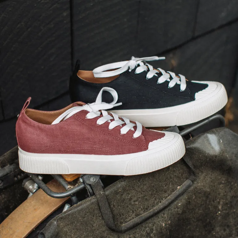 Gina Low-top Sneaker