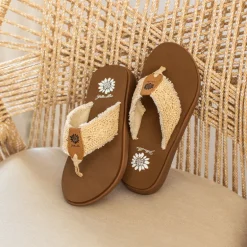 Gisele Sandal