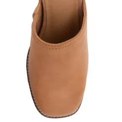 Ivaria Platform Clog