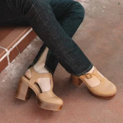 Lubbock Maryjane Platform Clog