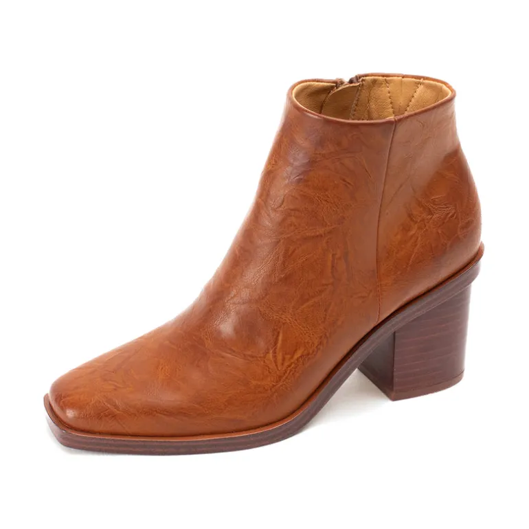 Velta Ankle Boot
